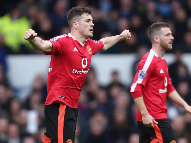 Dramatic Showdown at Goodison Park: Manchester United's Late Comeback Against Everton