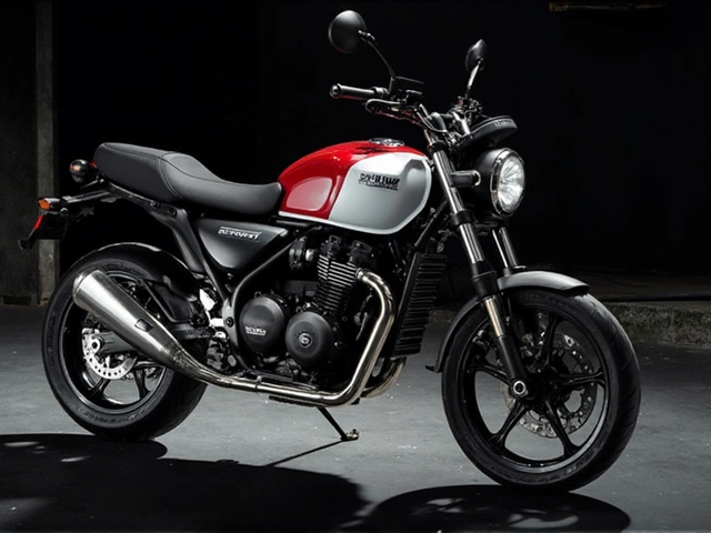 Triumph Speed T4 Now Dazzles with Four New Color Variants