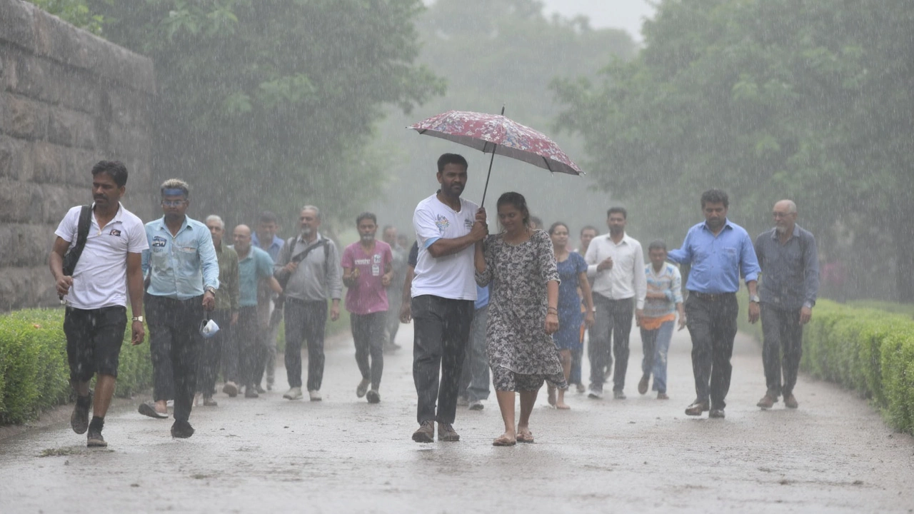 Delhi Weather Alert: Heavy Rains, Thunderstorms, and Travel Warnings for July 31