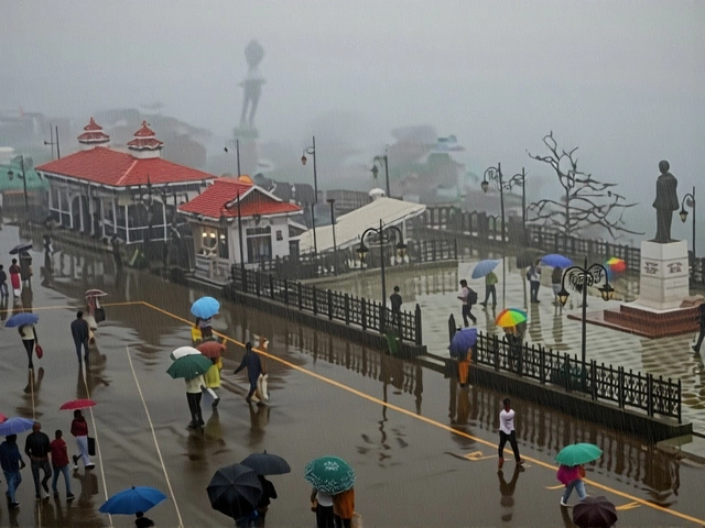 Cyclone 'Montha' to Slam Andhra Coast on Oct 28, 2025 with Devastating Rainfall Across South India